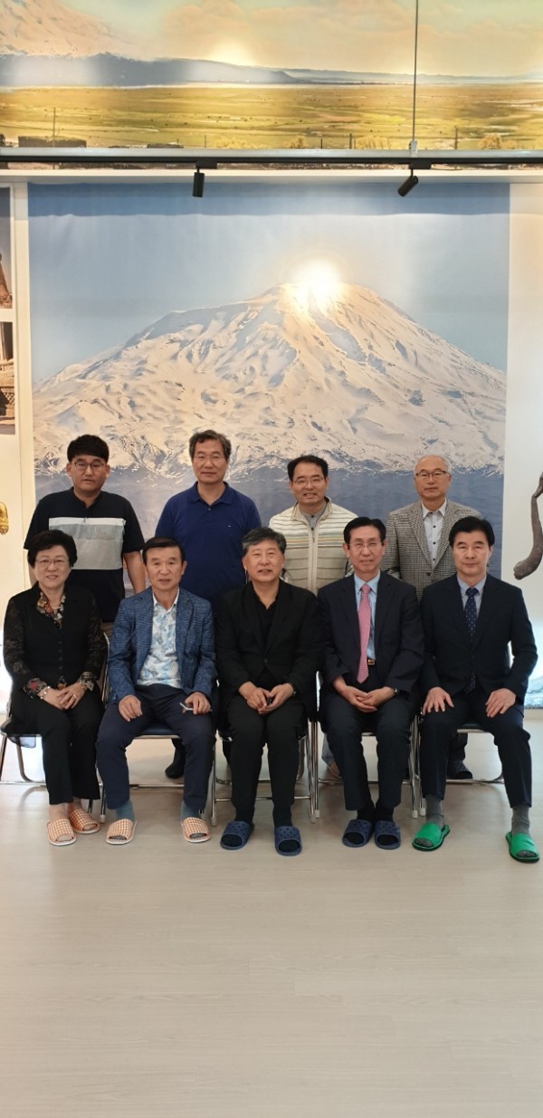 0fa54721e7b240c40216282e92efb795_1562981